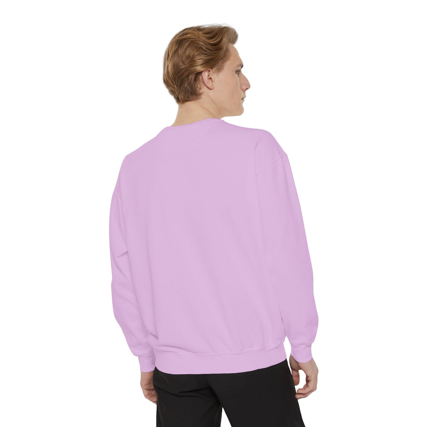 Unisex garment-dyed sweatshirt in premium cotton blend with relaxed fit and streetwear style